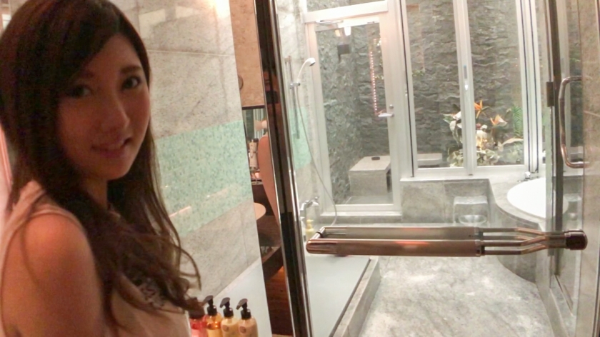 「もっと激しく…」おしとやかな澪ちゃん(20)が豹変！制服フェラから顔射まで濃厚個人撮影