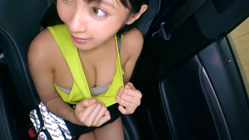 【性欲爆発】ヤリ逃げ被害で欲求不満の女子大生22歳。絶頂のあまり噴き出す潮吹きと、貪りつくようなガッツキ騎乗位！