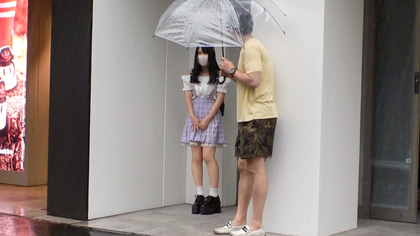 【初撮】清楚な栄養学部生あゆみ(20)の裏顔…駅員と密室不倫!?豹変する肉食絶叫SEX