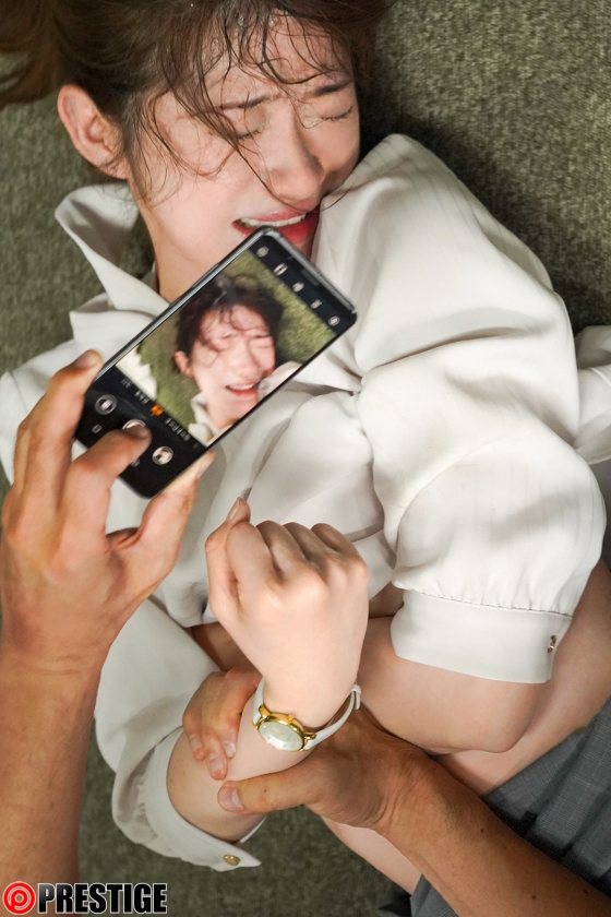 「私、もう戻れない…」結城るみな、純愛を汚されおっさんの快楽に溺れていく。極限の寝取られ記録