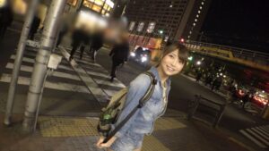 現役ビールの売り子（23歳）が初撮。エステ体験のはずが徐々にエロい愛撫に変わり、最後は本能剥き出しで中出し
