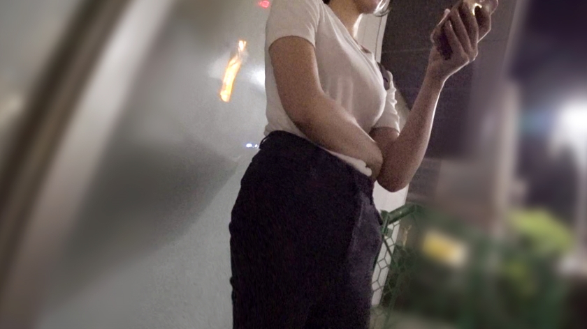 「この23歳、一体何者？」ネットが騒然とした匿名美女の正体とは