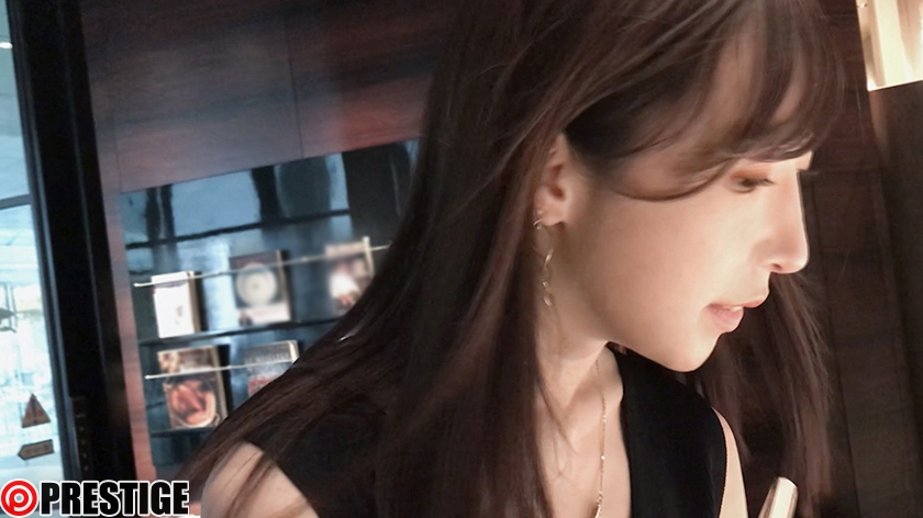 極上の愛人と贅沢中出し。美脚・色白・Eカップ…すべてが揃った至高の58選