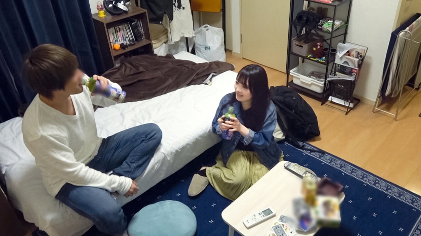 【禁断の裏側】22歳学生ゆかをナンパして即パコ！密着視点で捉えたリアルな性交